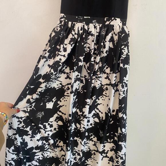 AIDAN BY AIDAN MATTOX black and white formal maxi dress - Picture 4 of 7